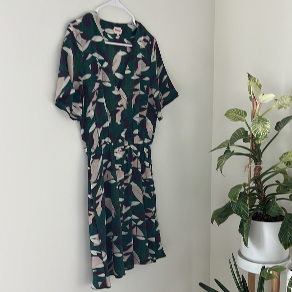 Samuji 100% Silk Green Leaf Print Dress